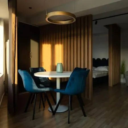 Daire Nest Navy Kaloşvar